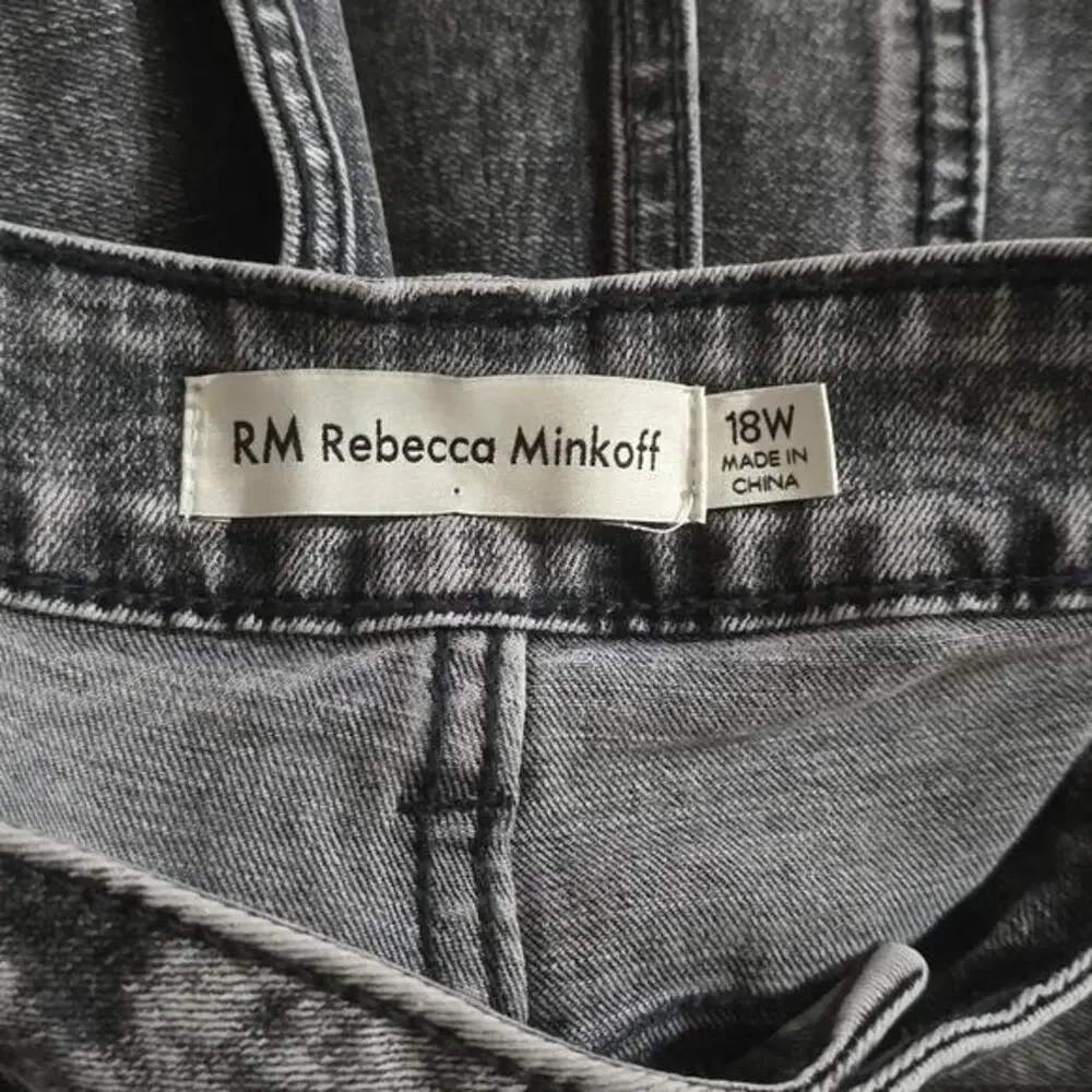 Rebecca Minkoff Retro Vibes Acid Wash‎ Cropped Studded Straight Jeans Plus Sz 18